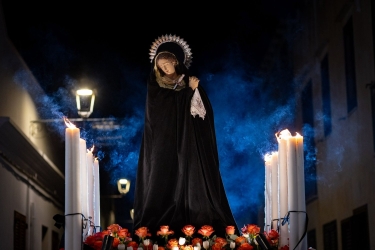 https://www.tp24.it/immagini_articoli/18-03-2026/favignana-apre-la-settimana-santa-il-29-marzo-la-processione-dell-addolorata-250.jpg