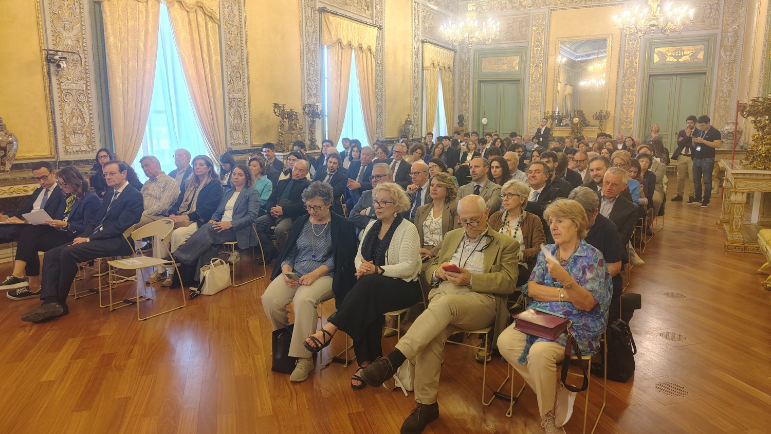 https://www.tp24.it/immagini_articoli/18-05-2026/1779099866-0-80-statuto-siciliano-savarino-serve-aggiornarlo-caronia-non-sia-un-reperto-museale.jpg