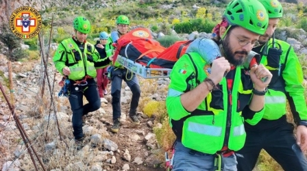 https://www.tp24.it/immagini_articoli/18-07-2026/soccorso-in-montagna-quanto-costa-il-recupero-e-chi-paga-250.jpg