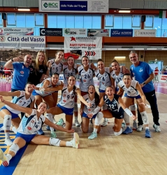 https://www.tp24.it/immagini_articoli/18-10-2026/volley-serie-a2-il-marsala-volley-rimonta-altino-e-vince-al-tie-break-250.jpg