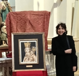 https://www.tp24.it/immagini_articoli/19-04-2026/a-soriano-nel-cimino-arriva-la-madonna-di-trapani-dono-votivo-unisce-sicilia-e-tuscia-250.jpg