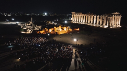 https://www.tp24.it/immagini_articoli/19-06-2026/concerti-albe-teatro-ecco-il-cartellone-selinunte-estate-2026-250.jpg
