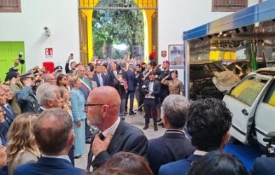 https://www.tp24.it/immagini_articoli/19-07-2026/quando-l-antimafia-diventa-liturgia-del-potere-250.jpg