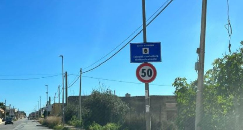 https://www.tp24.it/immagini_articoli/19-09-2025/1758279191-0-autovelox-a-marsala-annullati-25-verbali-ad-un-azienda-locale.jpg
