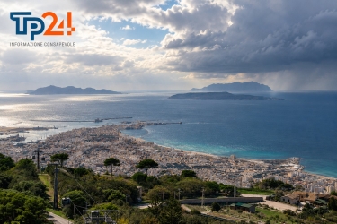 https://www.tp24.it/immagini_articoli/19-09-2026/meteo-sicilia-oggi-19-settembre-allerta-gialla-anche-nel-trapanese-pioggia-e-temporali-tra-trapani-e-marsala-250.jpg