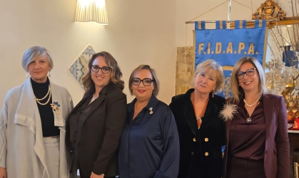 https://www.tp24.it/immagini_articoli/19-12-2025/salemi-francesca-ferro-e-la-nuova-presidente-della-sezione-fidapa-250.jpg