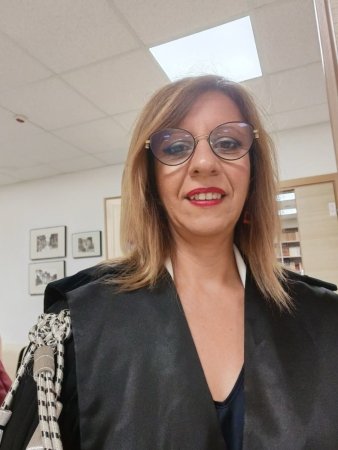 https://www.tp24.it/immagini_articoli/20-04-2026/1776668970-0-marsala-oggi-i-funerali-di-marianna-licari-il-cordoglio-dell-ordine-degli-avvocati.jpg