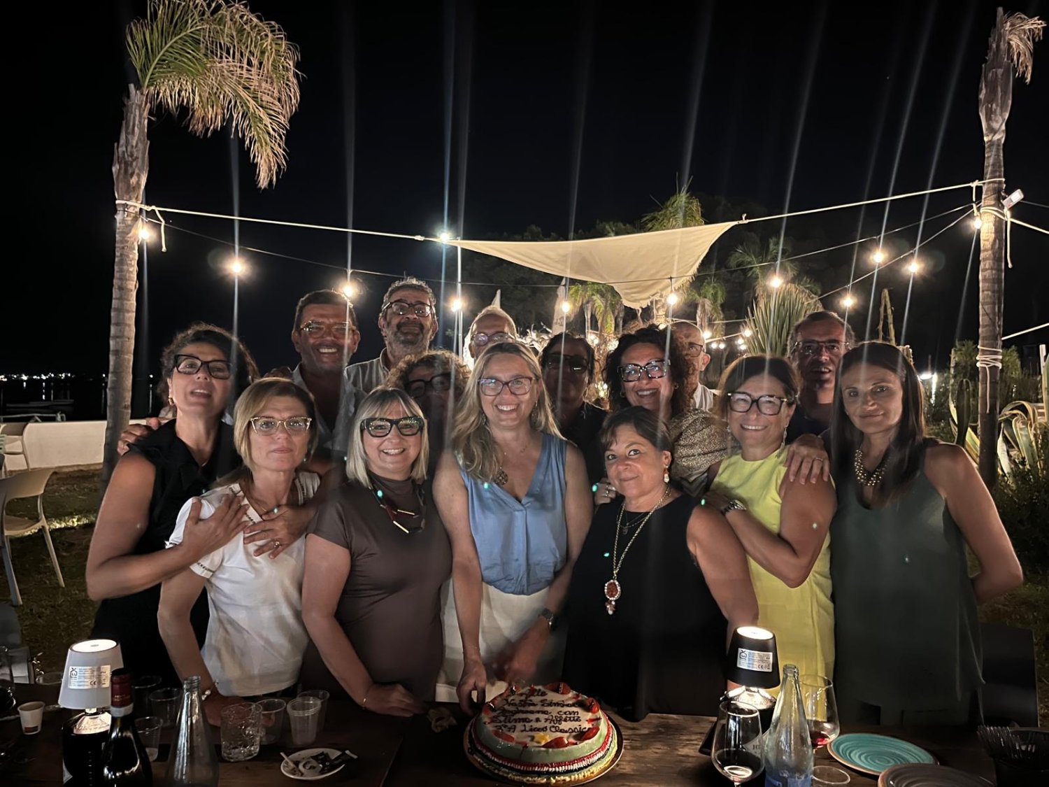https://www.tp24.it/immagini_articoli/20-08-2026/1787192162-0-marsala-a-36-anni-dalla-maturita-di-nuovo-insieme-gli-sudenti-della-iii-a-del-liceo-classico.jpg