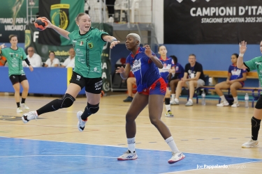 https://www.tp24.it/immagini_articoli/20-09-2026/arpie-tritatutto-contro-padova-arriva-la-seconda-vittoria-250.jpg