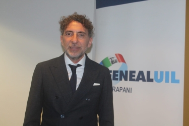 https://www.tp24.it/immagini_articoli/21-02-2026/fenealuil-trapani-giuseppe-tumbarello-confermato-segretario-generale-250.jpg