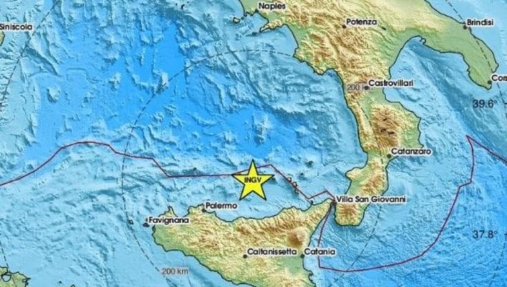 https://www.tp24.it/immagini_articoli/21-03-2026/1774073839-0-terremoto-in-sicilia-notte-di-paura-sulla-costa-scossa-anche-al-largo-di-trapani.jpg