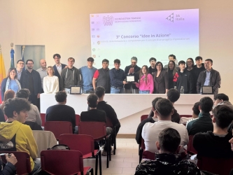https://www.tp24.it/immagini_articoli/21-04-2026/marsala-studenti-dell-itet-garibaldi-alla-finale-regionale-del-progetto-idee-in-azione-250.jpg
