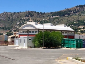 https://www.tp24.it/immagini_articoli/21-06-2026/erice-nuove-regole-per-il-centro-comunale-di-raccolta-di-rigaletta-milo-250.jpg