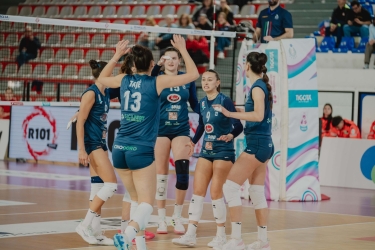 https://www.tp24.it/immagini_articoli/22-03-2026/volley-a2-doccia-fredda-per-il-marsala-volley-ora-due-finali-per-la-salvezza-250.jpg