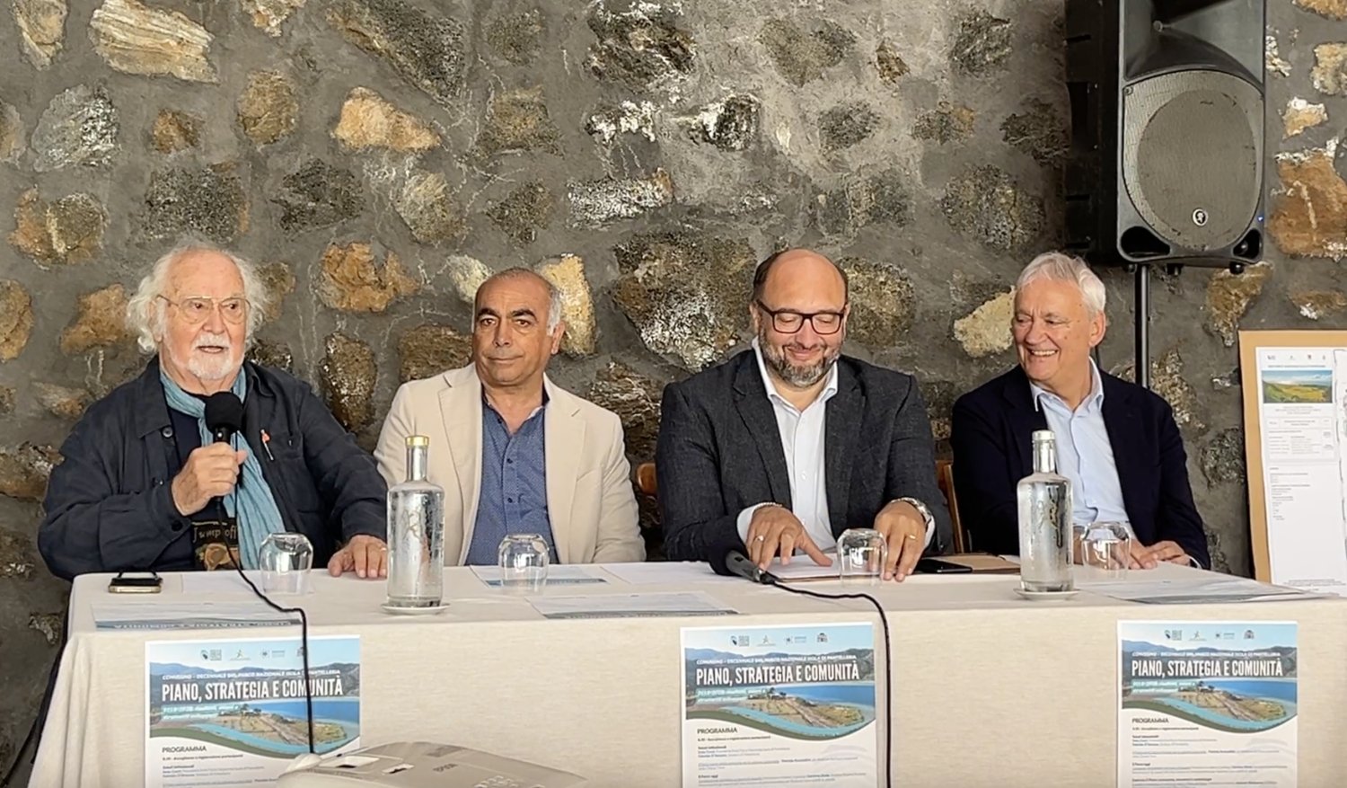 https://www.tp24.it/immagini_articoli/22-05-2026/1779467686-0-pantelleria-presentate-le-linee-guida-del-piano-del-parco.jpg