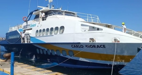 https://www.tp24.it/immagini_articoli/22-07-2026/guasto-durante-la-traversata-l-aliscafo-torna-a-trapani-disagi-per-150-passeggeri-250.jpg