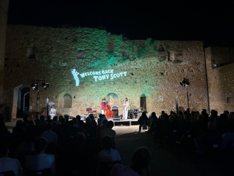 https://www.tp24.it/immagini_articoli/22-07-2026/salemi-due-serate-di-grande-jazz-nel-ricordo-di-tony-scott-250.jpg