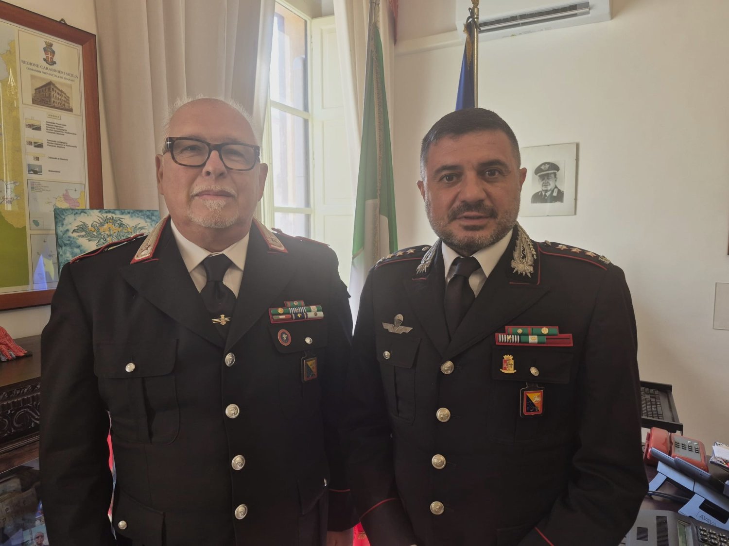https://www.tp24.it/immagini_articoli/22-09-2026/1790063613-0-alcamo-dopo-40-nell-arma-il-luogotenente-salvatore-lo-faro-lascia-l-arma.jpg