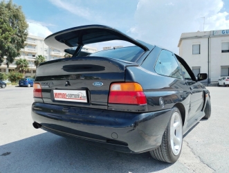 https://www.tp24.it/immagini_articoli/22-09-2026/test-drive-ecco-come-andata-al-volante-della-escort-cosworth-degli-anni-90-250.jpg