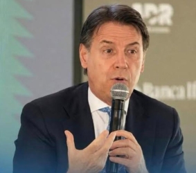 https://www.tp24.it/immagini_articoli/23-06-2026/giuseppe-conte-il-m5s-e-l-ambiguita-della-collocazione-politica-250.jpg