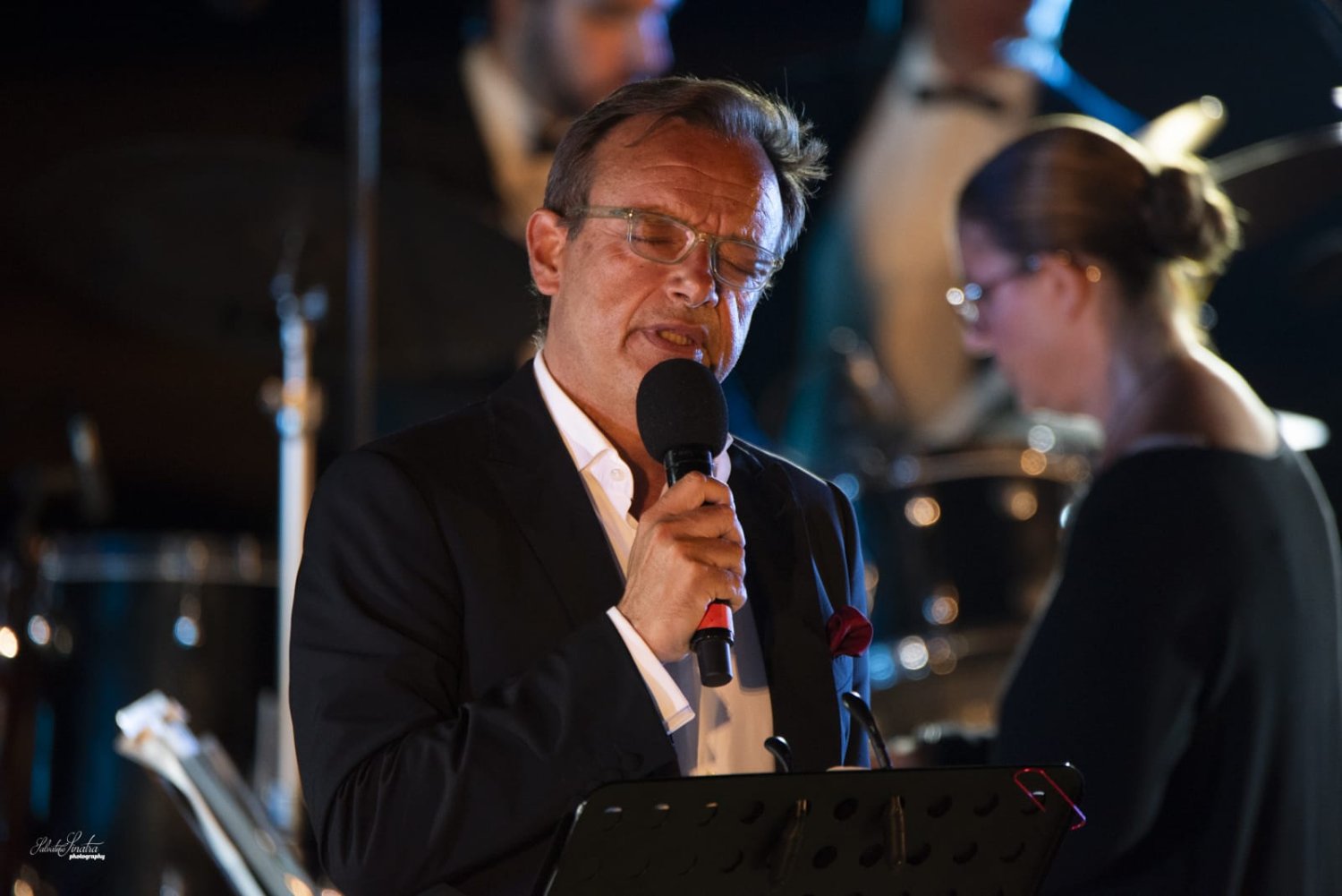 https://www.tp24.it/immagini_articoli/23-08-2026/1787481072-0-trapani-a-villa-margherita-l-omaggio-a-lelio-luttazzi-dell-arco-big-band-orchestra-e-gianluca-guidi.jpg