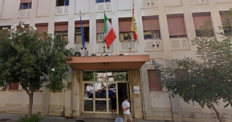 https://www.tp24.it/immagini_articoli/23-08-2026/direttore-sanitario-dell-asp-di-trapani-tutto-il-pasticcio-due-nomine-un-requisito-mancante-e-il-contratto-nullo-250.jpg
