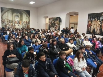 https://www.tp24.it/immagini_articoli/24-03-2026/castelvetrano-raccontata-dai-giovani-successo-al-liceo-pantaleo-per-il-seminario-fai-250.jpg