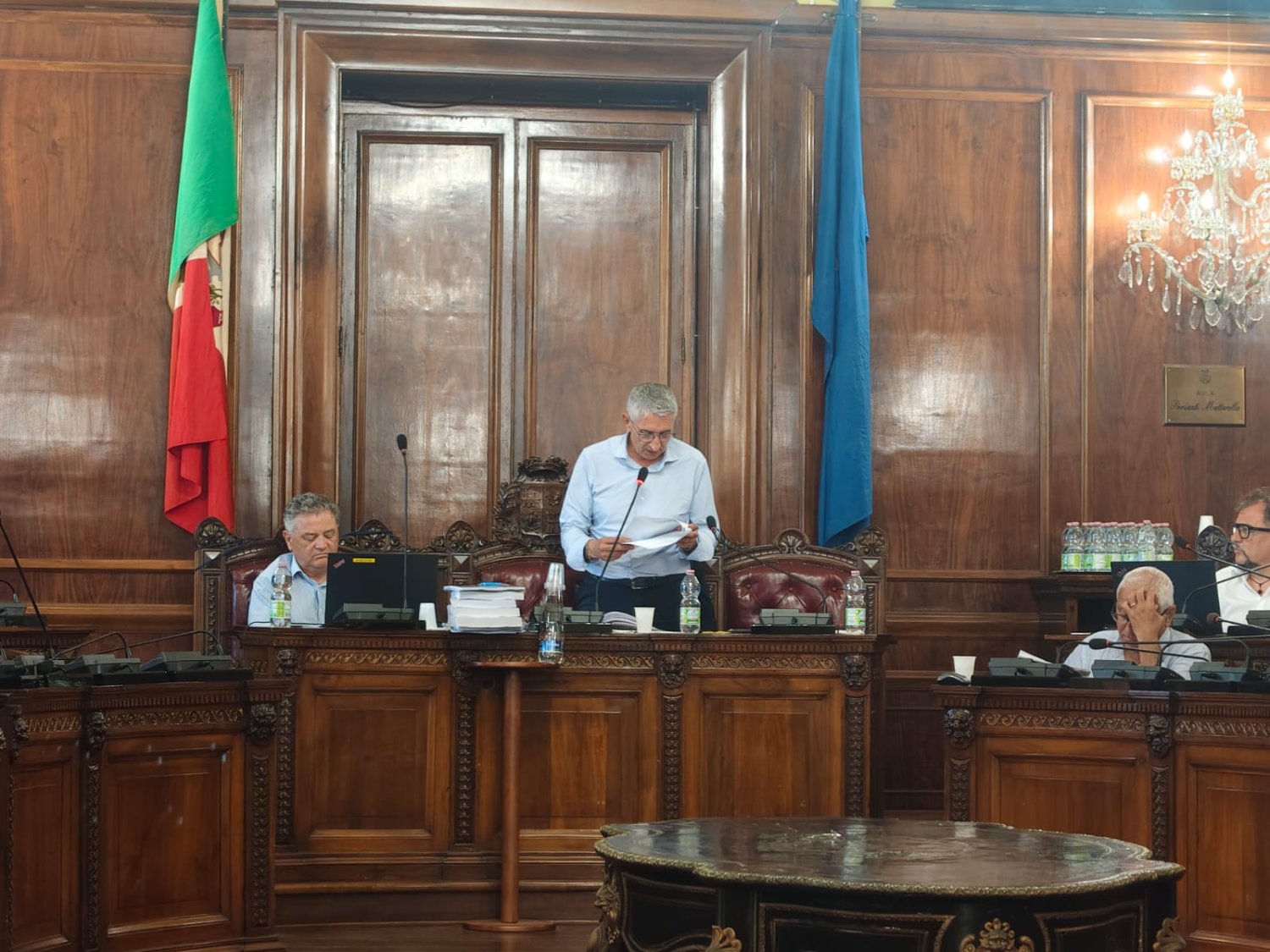 https://www.tp24.it/immagini_articoli/24-06-2026/1782298412-0-ati-trapani-piano-d-ambito-806-milioni-per-l-acqua-resta-il-caso-dei-fondi-perduti.jpg