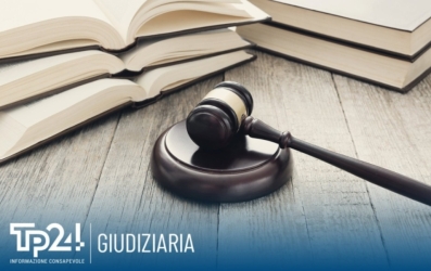 https://www.tp24.it/immagini_articoli/24-06-2026/scozzari-e-corallo-assolti-per-evasione-fiscale-e-false-fatturazioni-250.jpg
