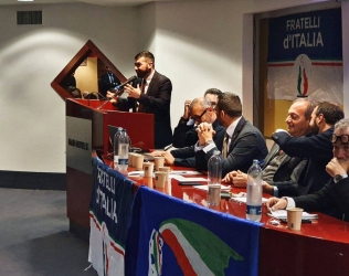 https://www.tp24.it/immagini_articoli/24-06-2026/trapani-sulla-rottamazione-quinquies-fratelli-d-italia-rivendica-il-risultato-250.jpg