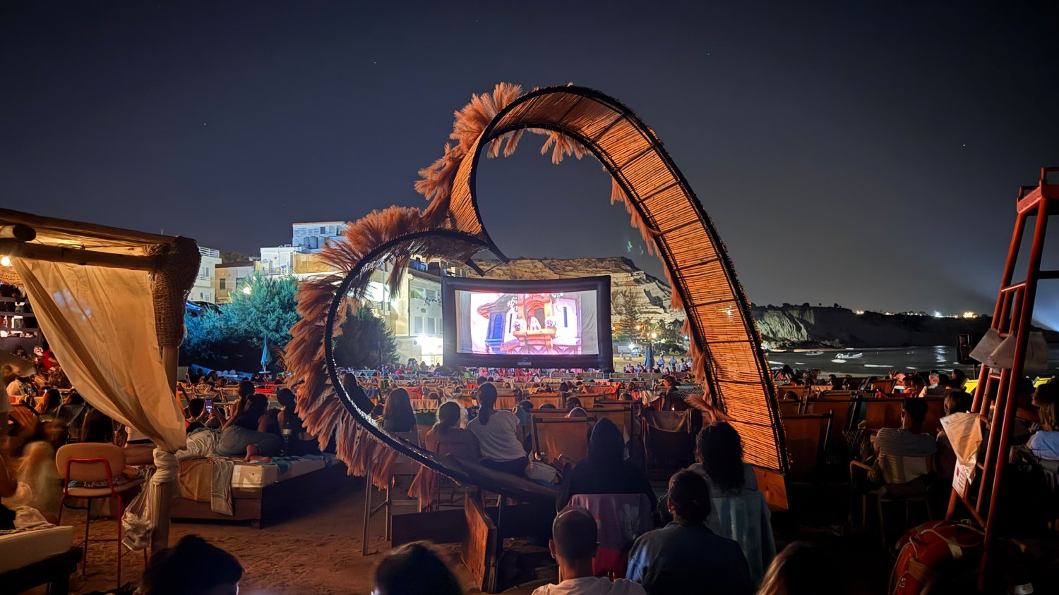 https://www.tp24.it/immagini_articoli/24-07-2026/1784884470-0-san-vito-lo-capo-il-cinema-arriva-in-spiaggia-due-proiezioni-gratuite.jpg