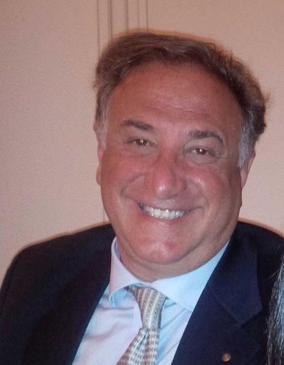 https://www.tp24.it/immagini_articoli/24-07-2026/1784896016-0-mazara-lucio-rizzo-insignito-del-paul-harris-fellow-per-l-impegno-rotariano.jpg