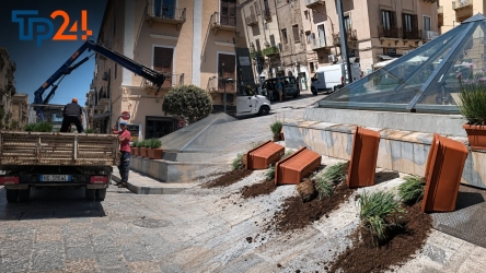https://www.tp24.it/immagini_articoli/24-07-2026/marsala-patti-difende-la-scelta-sulle-panchine-250.jpg