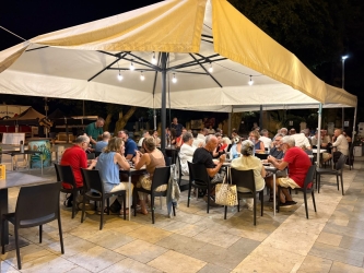 https://www.tp24.it/immagini_articoli/24-07-2026/pastasciutta-antifascista-a-marsala-gli-organizzatori-sui-social-odio-e-derisione-250.jpg