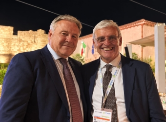 https://www.tp24.it/immagini_articoli/24-09-2026/sicilia-un-piano-contro-obesita-e-malnutrizione-la-proposta-di-pellegrino-e-vitrano-250.jpg
