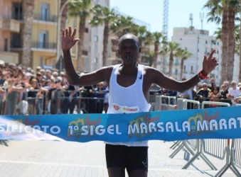 https://www.tp24.it/immagini_articoli/25-04-2026/oggi-a-marsala-il-binomio-passione-e-sport-1107-atleti-al-via-della-2-sigel-marsala-marathon-250.jpg