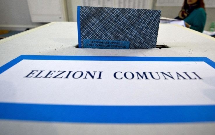 https://www.tp24.it/immagini_articoli/25-05-2026/1779735420-0-campobello-volta-pagina-gibellina-conferma-sutera.jpg