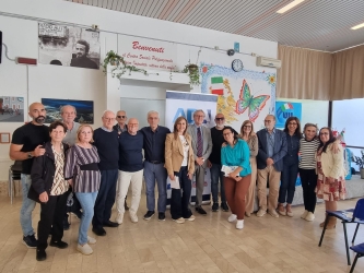 https://www.tp24.it/immagini_articoli/25-05-2026/truffe-online-anziani-piu-esposti-a-erice-incontro-per-difendersi-250.jpg