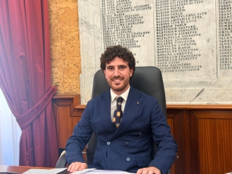 https://www.tp24.it/immagini_articoli/25-06-2026/marsala-al-via-il-nuovo-consiglio-comunale-250.jpg
