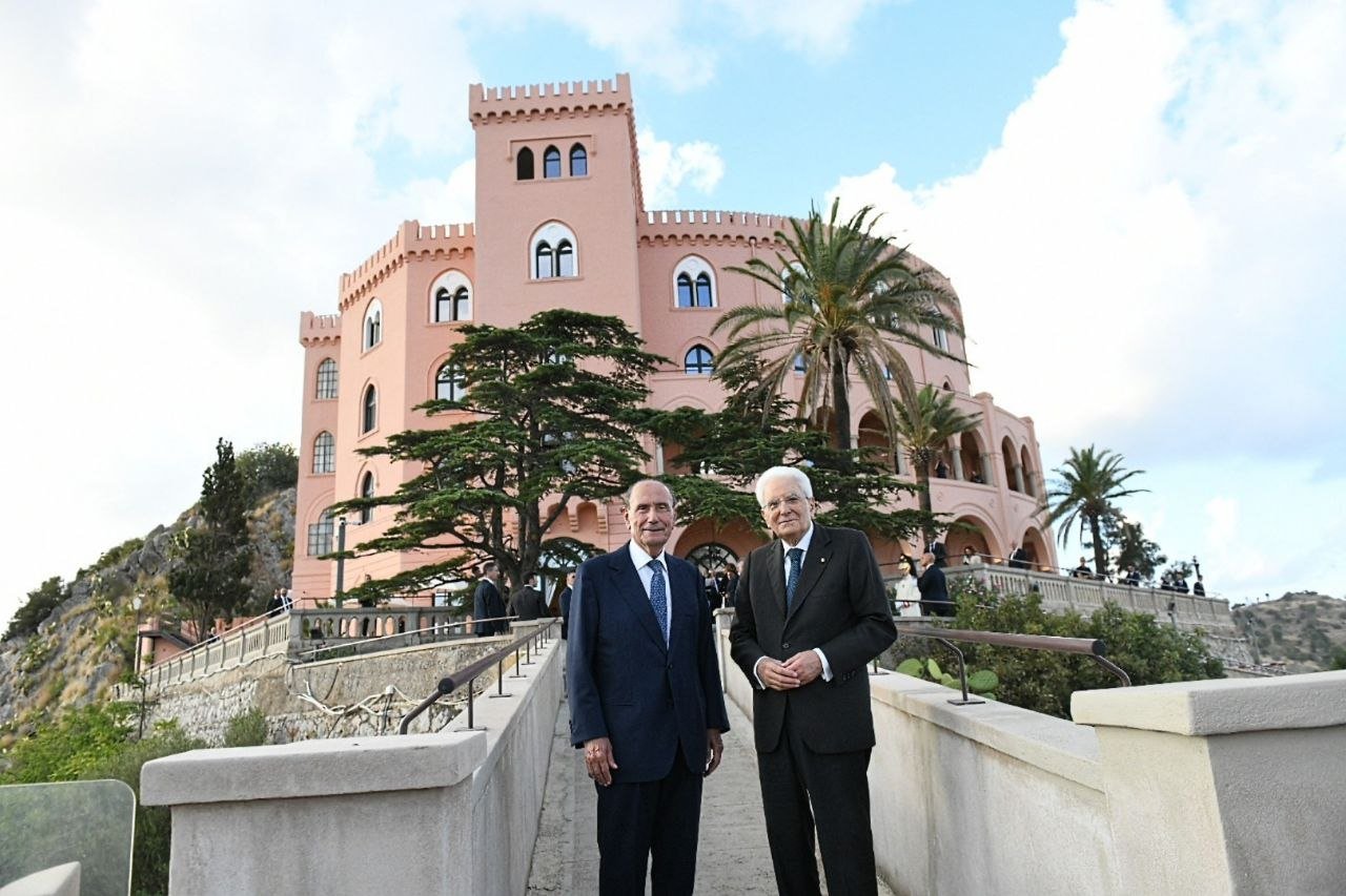 https://www.tp24.it/immagini_articoli/25-07-2026/1784997428-0-il-presidente-mattarella-a-palermo-per-l-inaugurazione-del-castello-utveggio.jpg