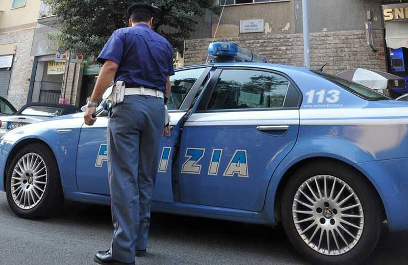 https://www.tp24.it/immagini_articoli/25-09-2025/1758779247-0-palermo-follia-in-autostrada-inseguimento-botte-e-rapina-padre-e-figli-in-carcere.jpg