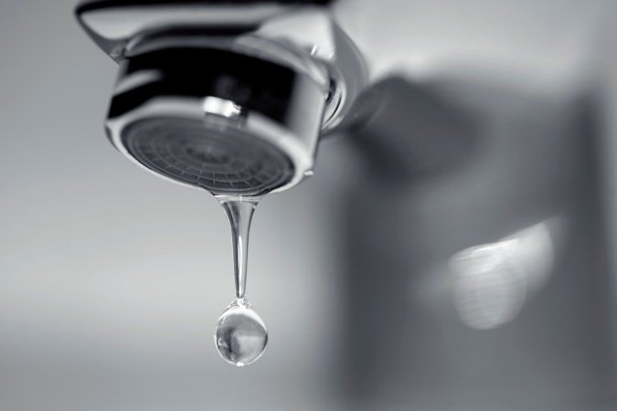 https://www.tp24.it/immagini_articoli/26-05-2026/1779803741-0-trapani-il-m5s-attacca-sull-acqua-emergenza-tutt-altro-che-finita.jpg
