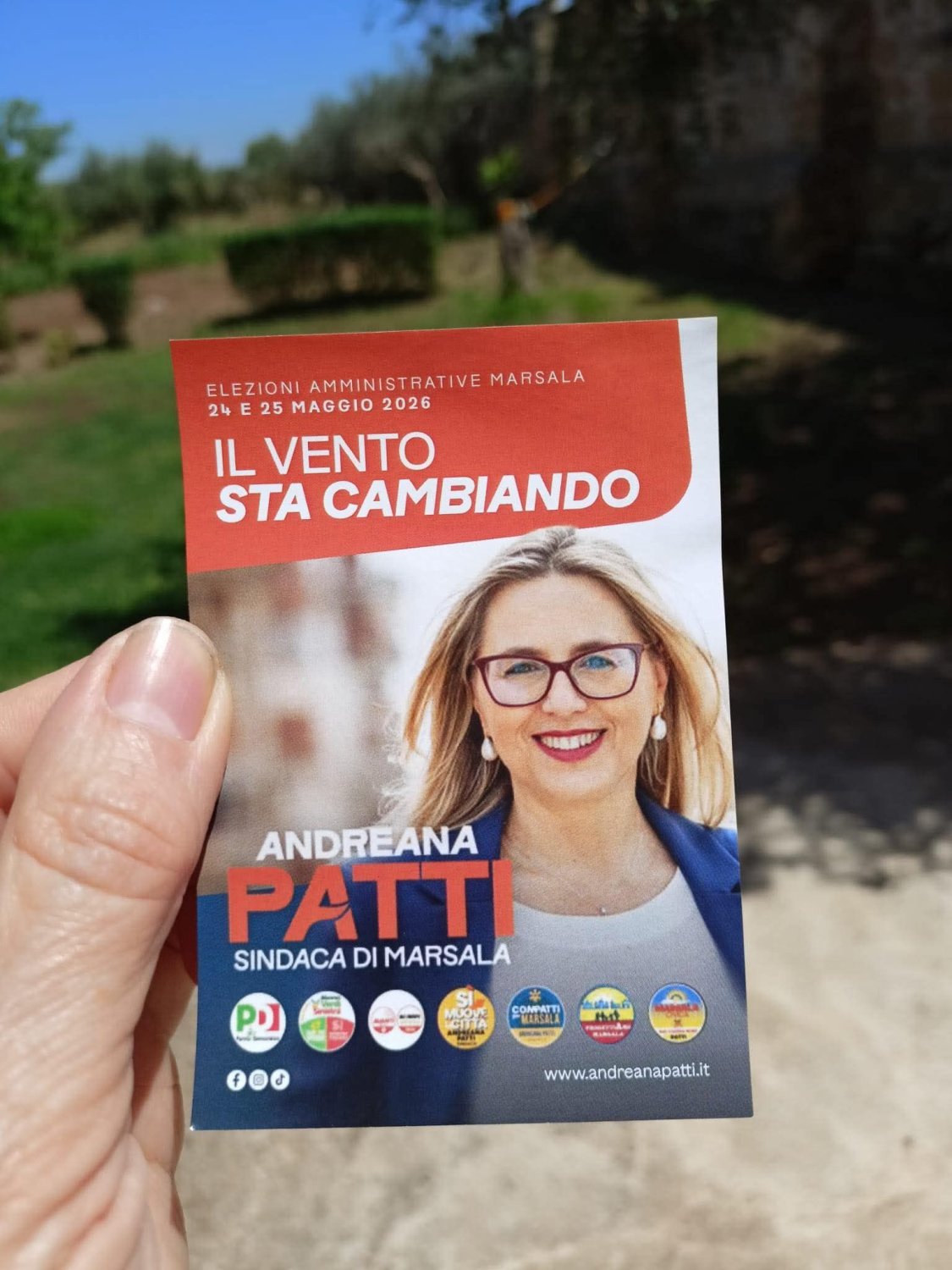 https://www.tp24.it/immagini_articoli/26-05-2026/1779826872-0-andreana-patti-sindaca-il-centrosinistra-festeggia-segnale-forte-da-marsala.jpg