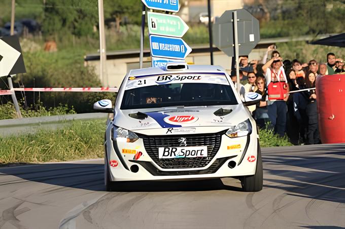 https://www.tp24.it/immagini_articoli/26-06-2026/1782468071-0-undici-prove-speciali-per-il-rally-valle-del-belice.jpg