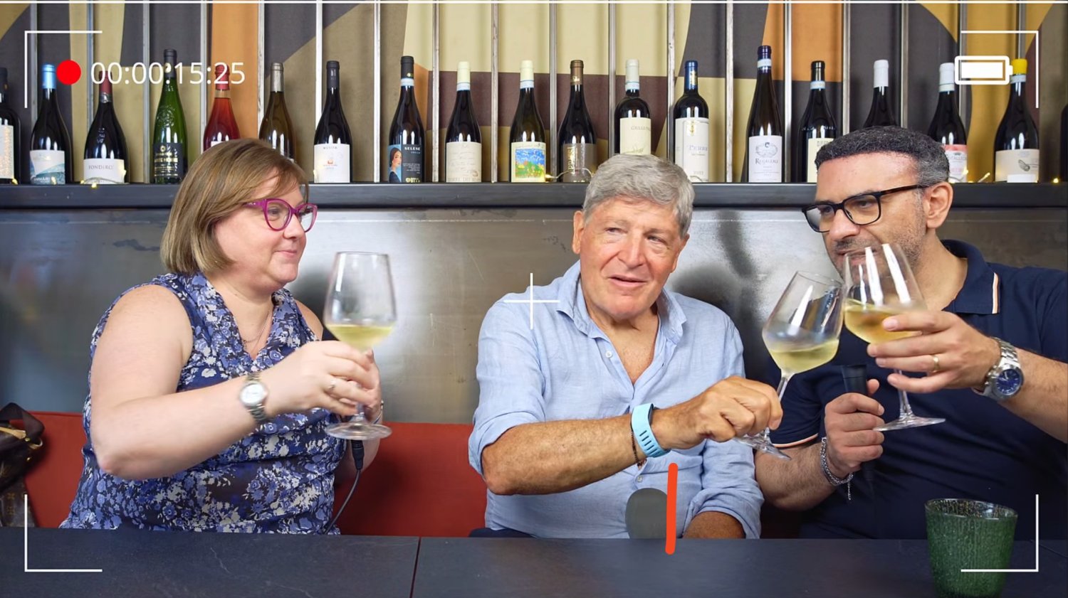 https://www.tp24.it/immagini_articoli/26-06-2026/1782485131-0-in-vino-veritas-valerio-valenti-mi-candido-sindaco-di-trapani.jpg