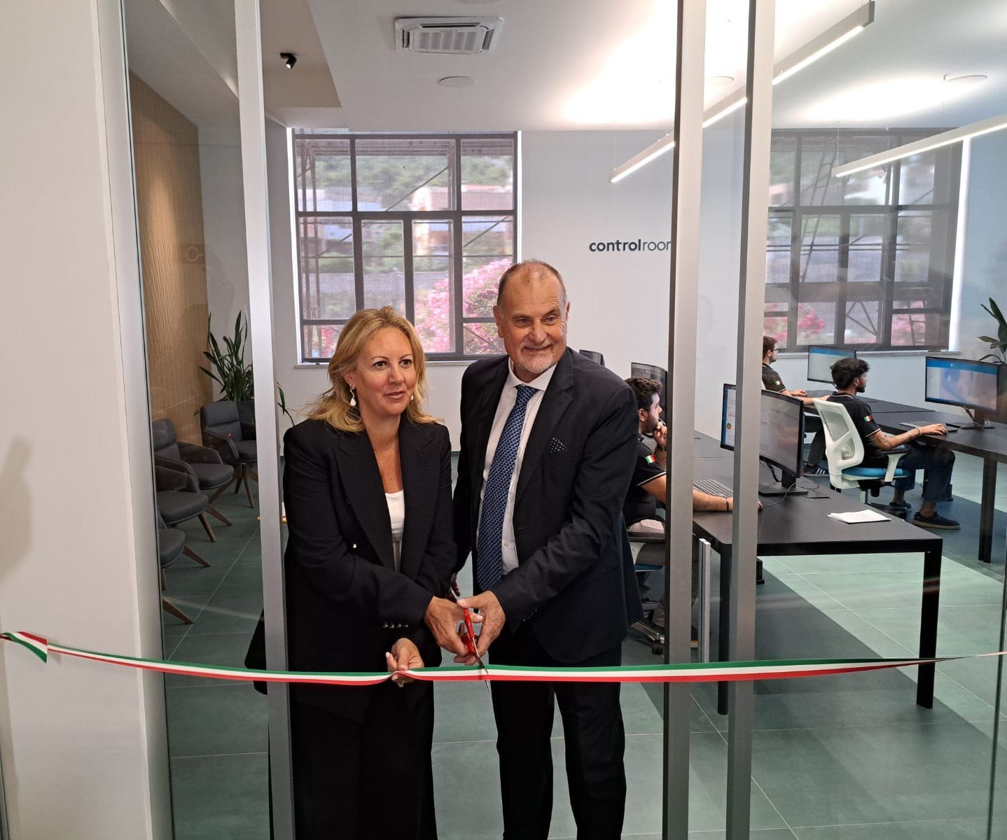 https://www.tp24.it/immagini_articoli/26-06-2026/1782486772-0-arpa-sicilia-inaugura-la-nuova-control-room.jpg