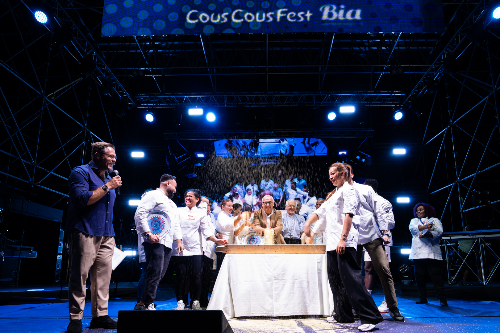 https://www.tp24.it/immagini_articoli/26-09-2025/1758890582-0-cous-cous-fest-stasera-i-finalisti-del-campionato-del-mondo-e-i-gemelli-diversi.jpg