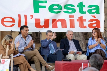 https://www.tp24.it/immagini_articoli/26-09-2026/la-festa-dell-unita-a-marsala-e-il-dilemma-del-pd-tra-sicurezza-e-inclusione-250.jpg