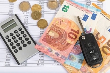 https://www.tp24.it/immagini_articoli/26-09-2026/rc-auto-a-trapani-i-premi-scendono-444-euro-ad-agosto-5-3-in-un-anno-250.jpg