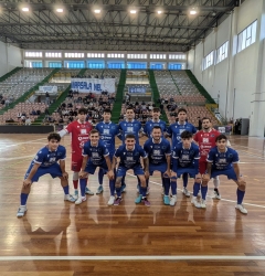 https://www.tp24.it/immagini_articoli/26-11-2025/futsal-il-marsala-fuori-dalla-coppa-ma-a-testa-alta-contro-un-cosenza-da-serie-a-250.jpg